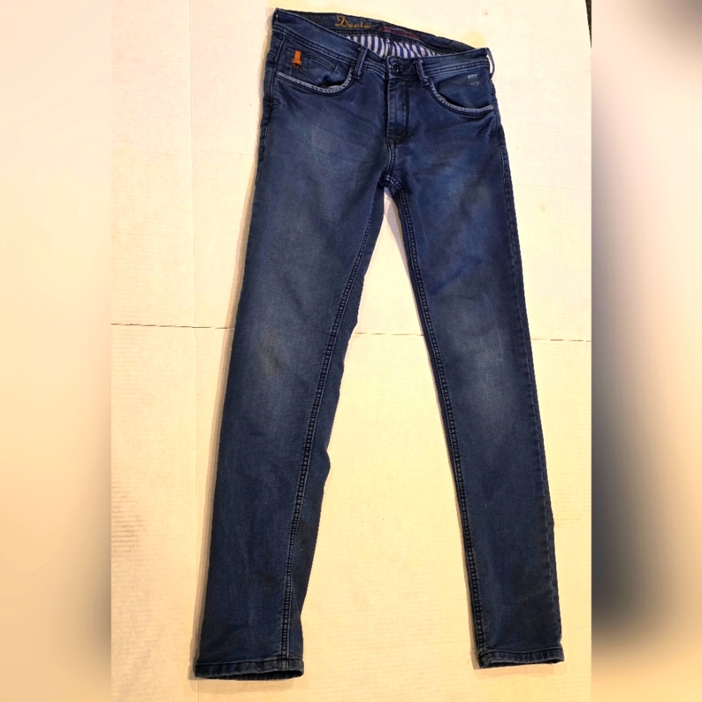 Skinny Fit Men’s Dark Blue Jeans Size 31-32 Inseam 31